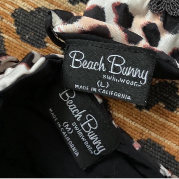 Beach Bunny Born to be Wild Bikini Set - Picture 4 of 4